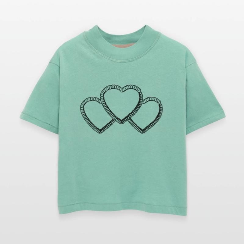 Black 3 piece gingerbread heart bavarian blue whit