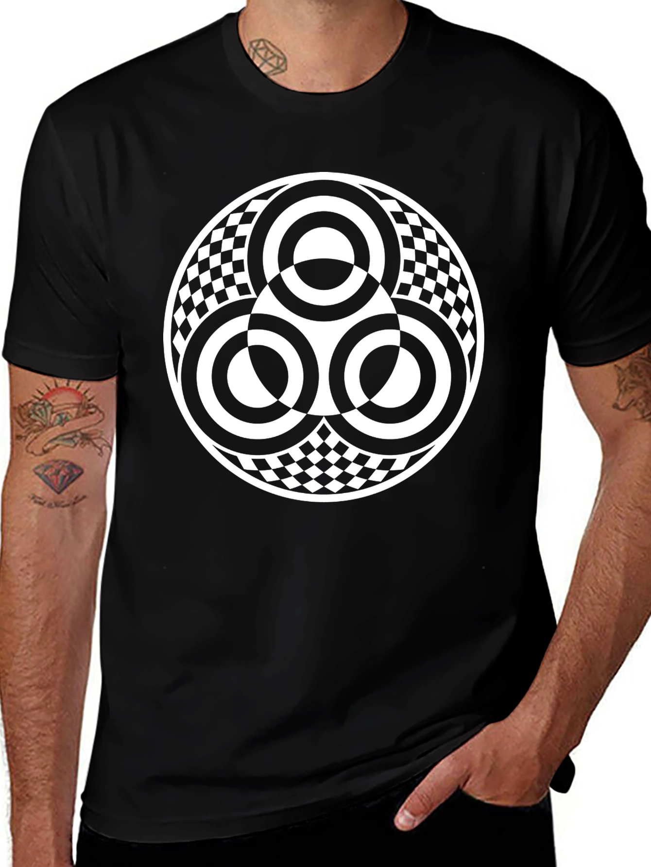 Geometric Circle Pattern T-Shirt - Black
