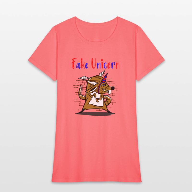 Design featuring a mouse with fake unicorn